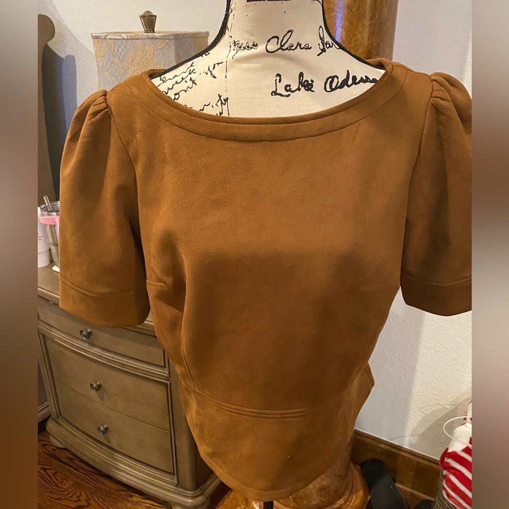Gorgeous professional top